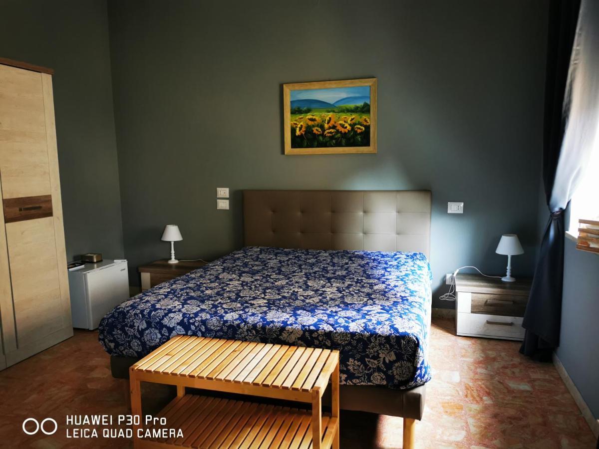 L'Arena Room Сиракузы Экстерьер фото